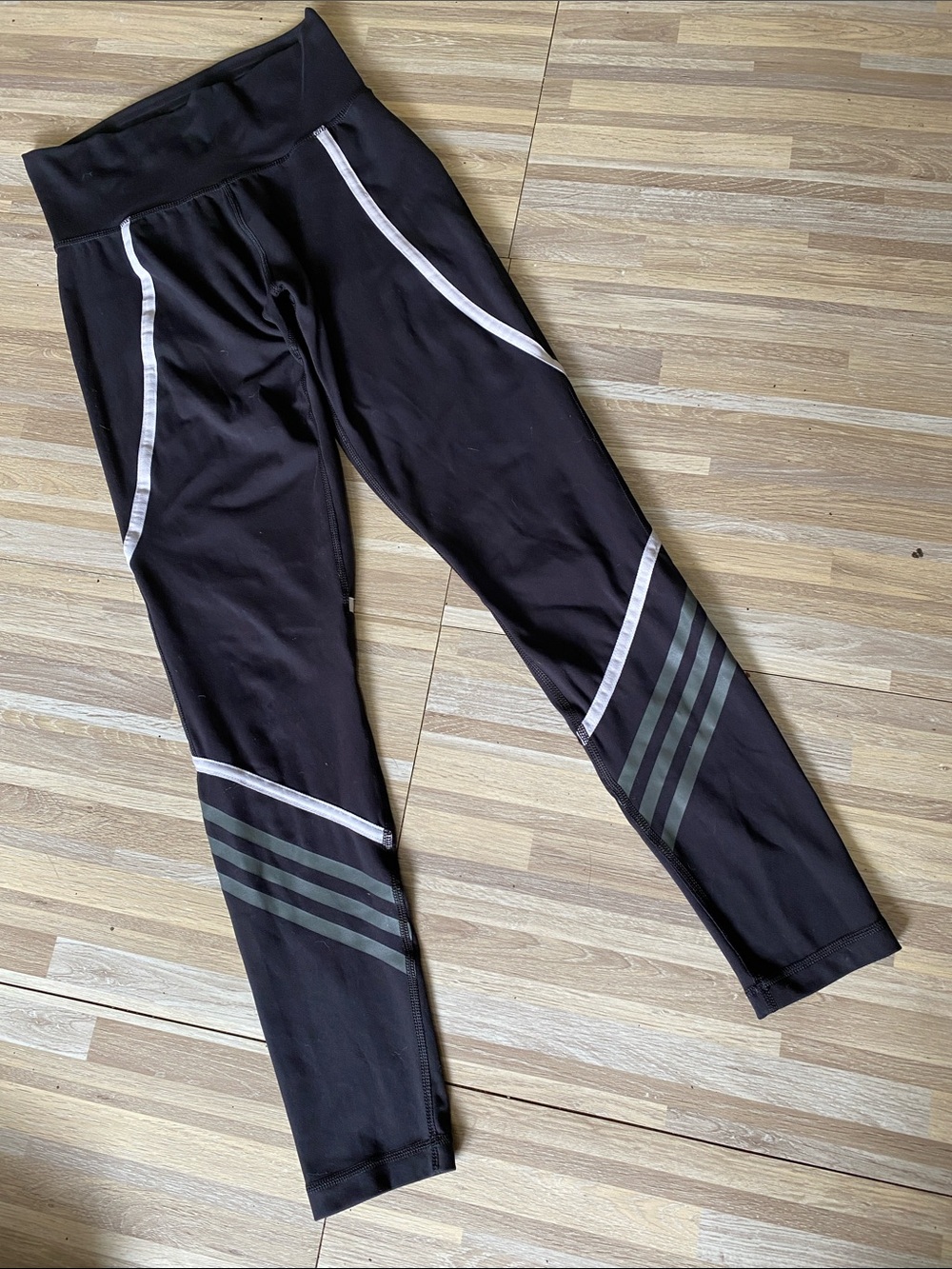 ADIDAS ClimaLite athletic leggings size women’s small